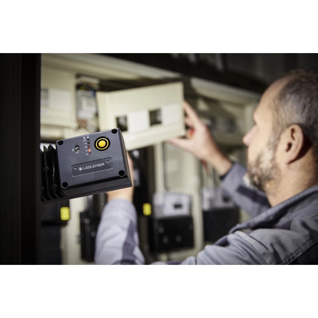 Ліхтар LedLenser IF3R (502171) - зображення 9