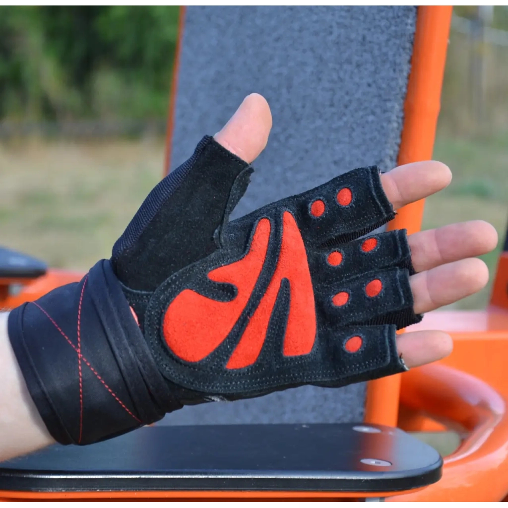 Рукавички для фітнесу MadMax MFG-568 Extreme 2nd edition Black/Red XXL (MFG-568_XXL) - изображение 3