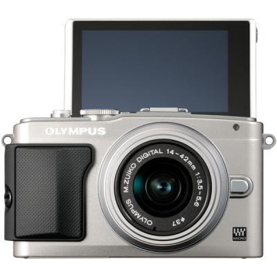Цифровий фотоапарат Olympus E-PL5 45 mm + 14-42 mm Flash Air black/silver (V205041SE040) - зображення 1