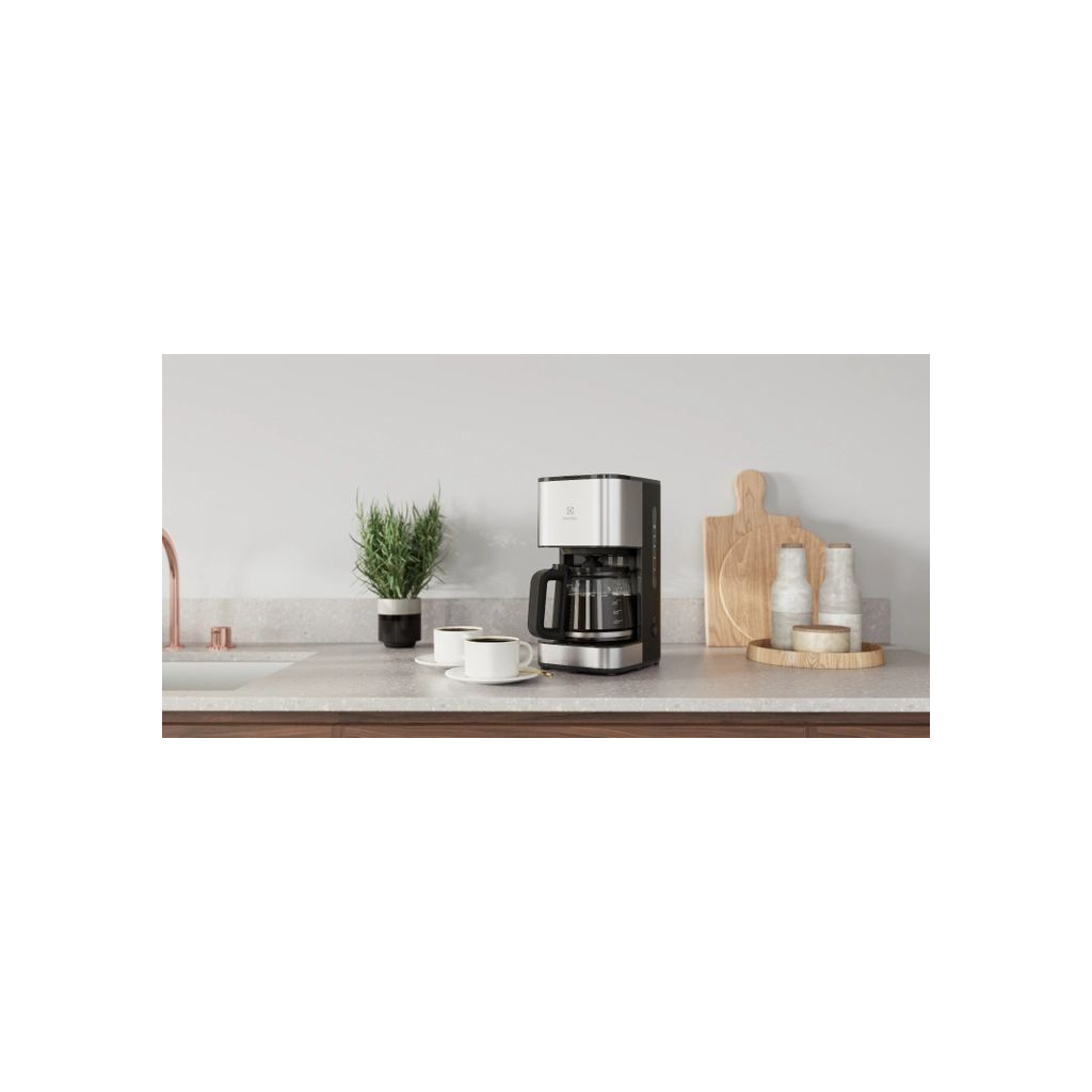 Крапельна кавоварка Electrolux E3CM1-3ST - зображення 2