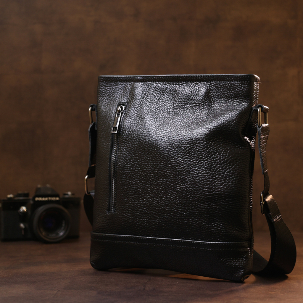 Сумка Shvigel Шкіряна через плече Чорна (11604) - зображення 7