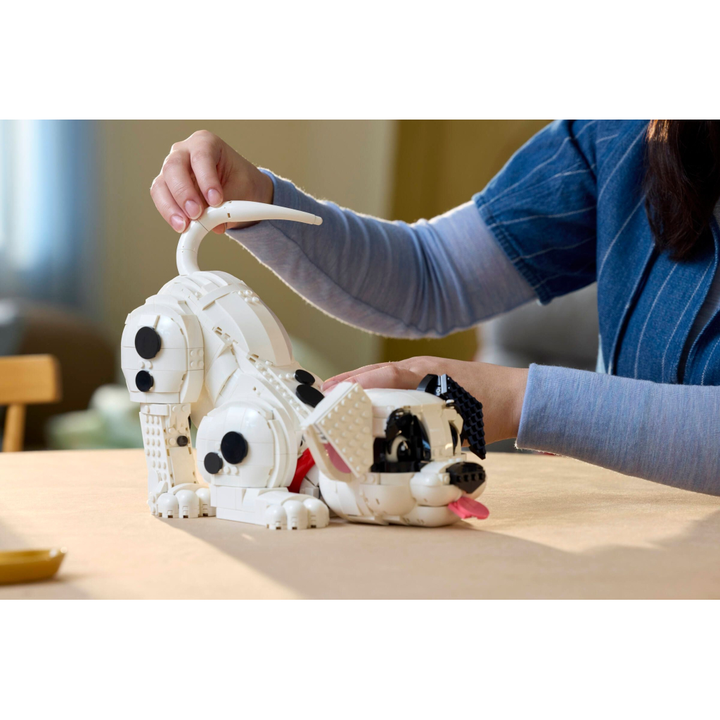 Конструктор LEGO Disney 101 далматинець (43269) - зображення 9