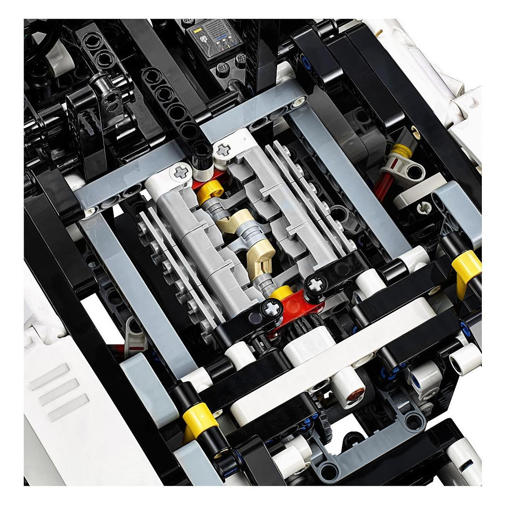 Конструктор LEGO TECHNIC Porsche 911 RSR 1580 деталей (42096) - зображення 8