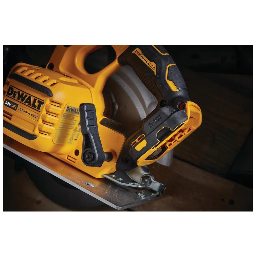 Дискова пила DeWALT 18V XR Li-lon FLEXVOLT ADVANTAGE, диск 190х30 мм, TSTAK (без АКБ та ЗП) (DCS573NT) - изображение 11