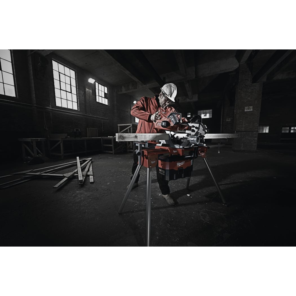 Торцювальна пила Milwaukee M18 216 мм (без АКБ та ЗП) (4933471057) - изображение 5