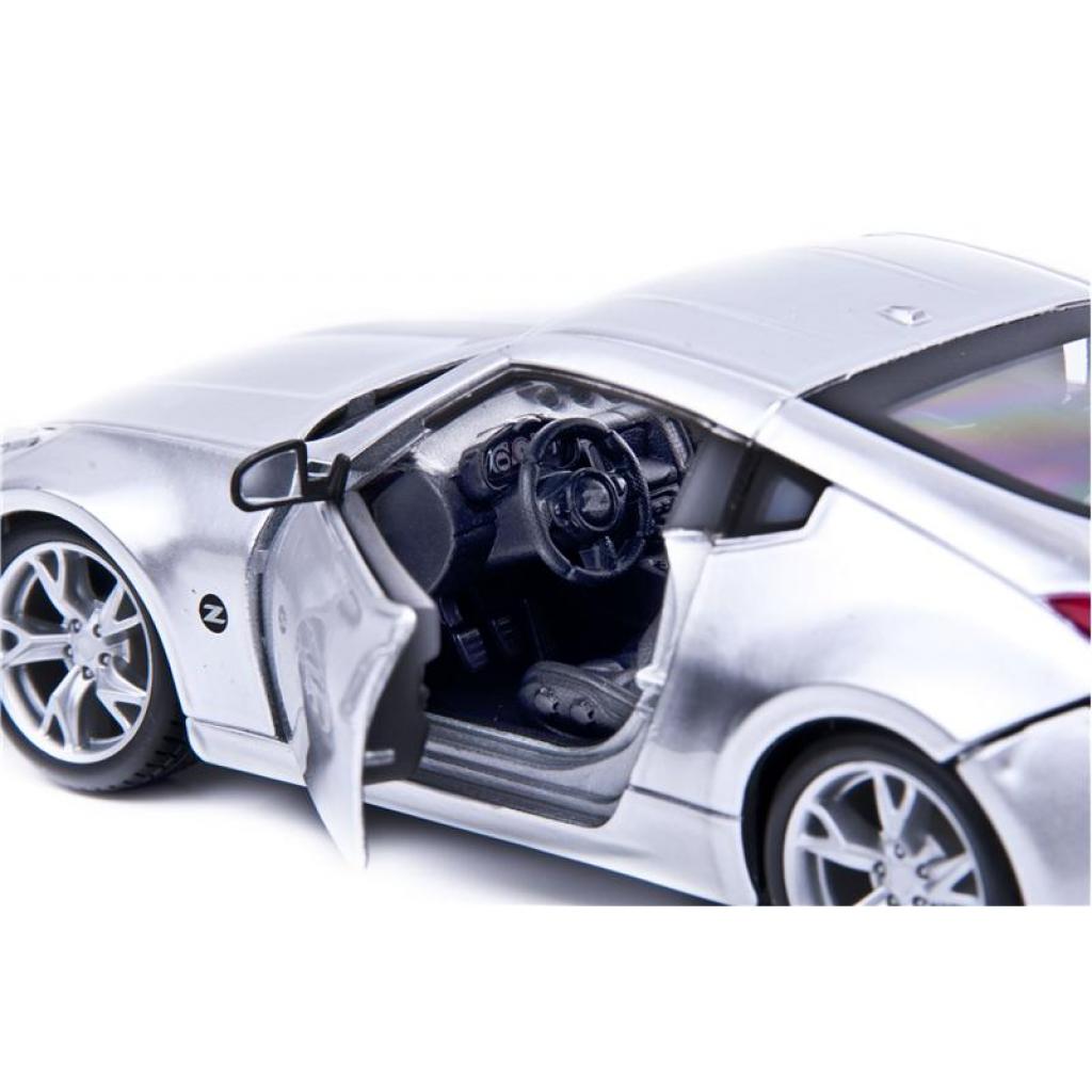 Машина Maisto Nissan 370Z 2009 (1:24) сріблястий (31200 silver) - зображення 4