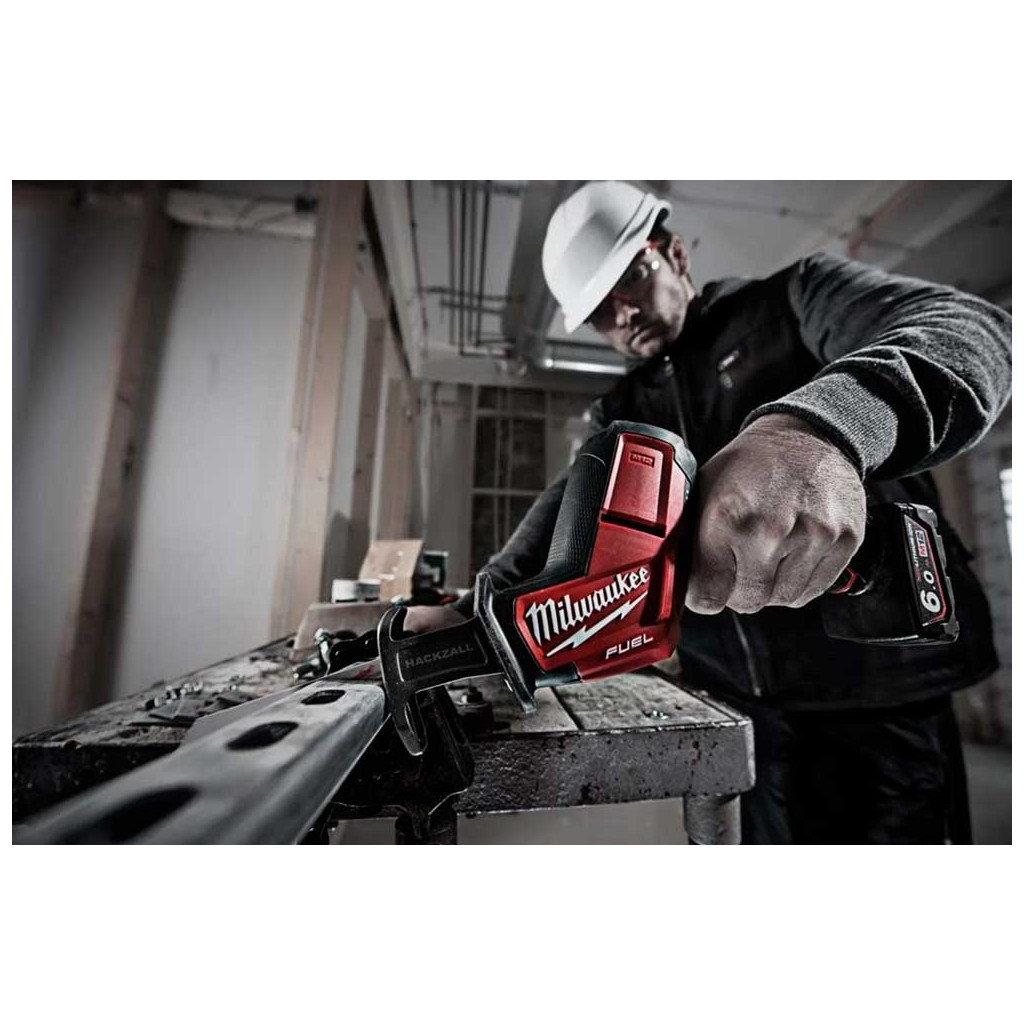 Шабельна пила Milwaukee C12 HZ-0 (без АКБ та ЗП) (4933411925) - зображення 8
