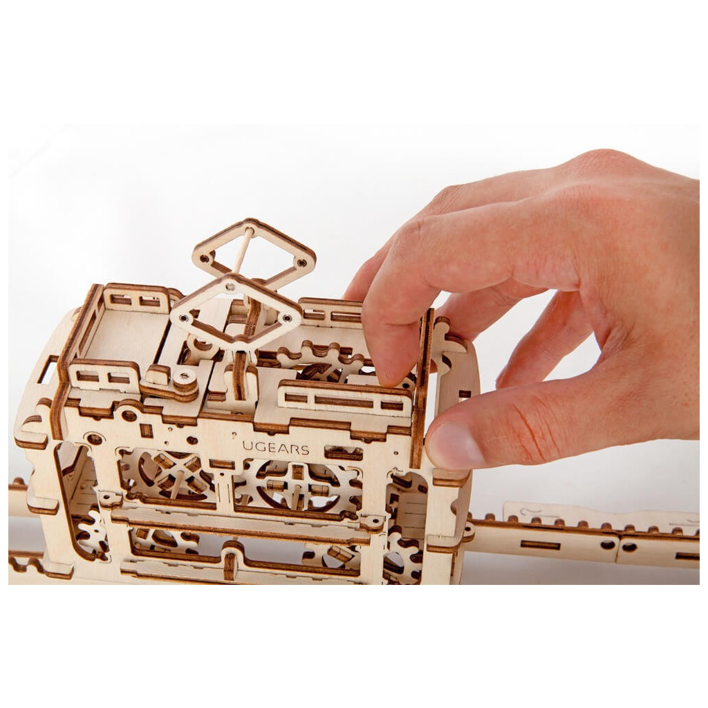 Збірна модель Ugears механічний Трамвай з рейками (70008) - зображення 8