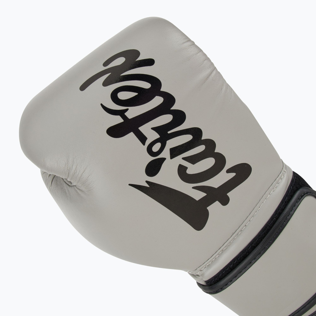 Боксерські рукавички Fairtex BGV14 Grey 14 унцій (бинти в комплекті) (BGV14_14oz_Grey) - зображення 6