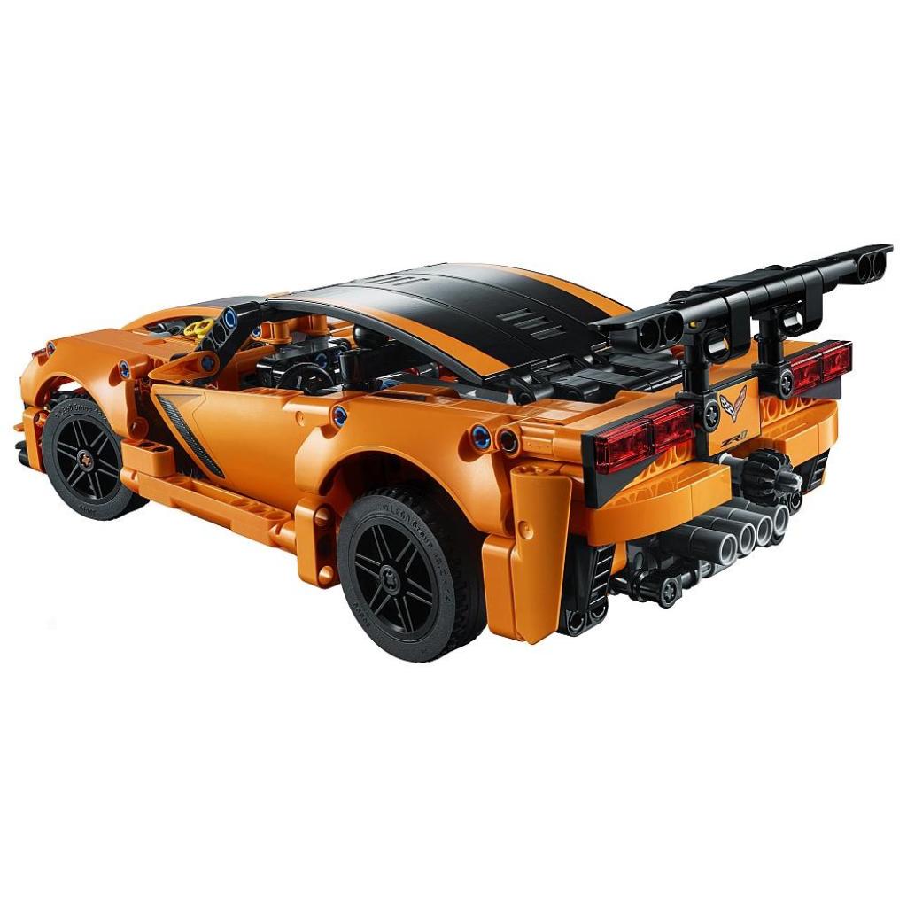 Конструктор LEGO TECHNIC Chevrolet Corvette ZR1 579 деталей (42093) - зображення 4