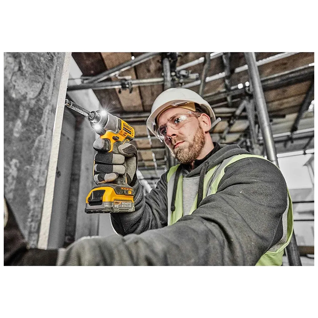 Шуруповерт DeWALT 18 В XR Li-lon, безщітковий, 192 Нм, TSTAK (без АКБ та ЗП) (DCF840NT) - зображення 3