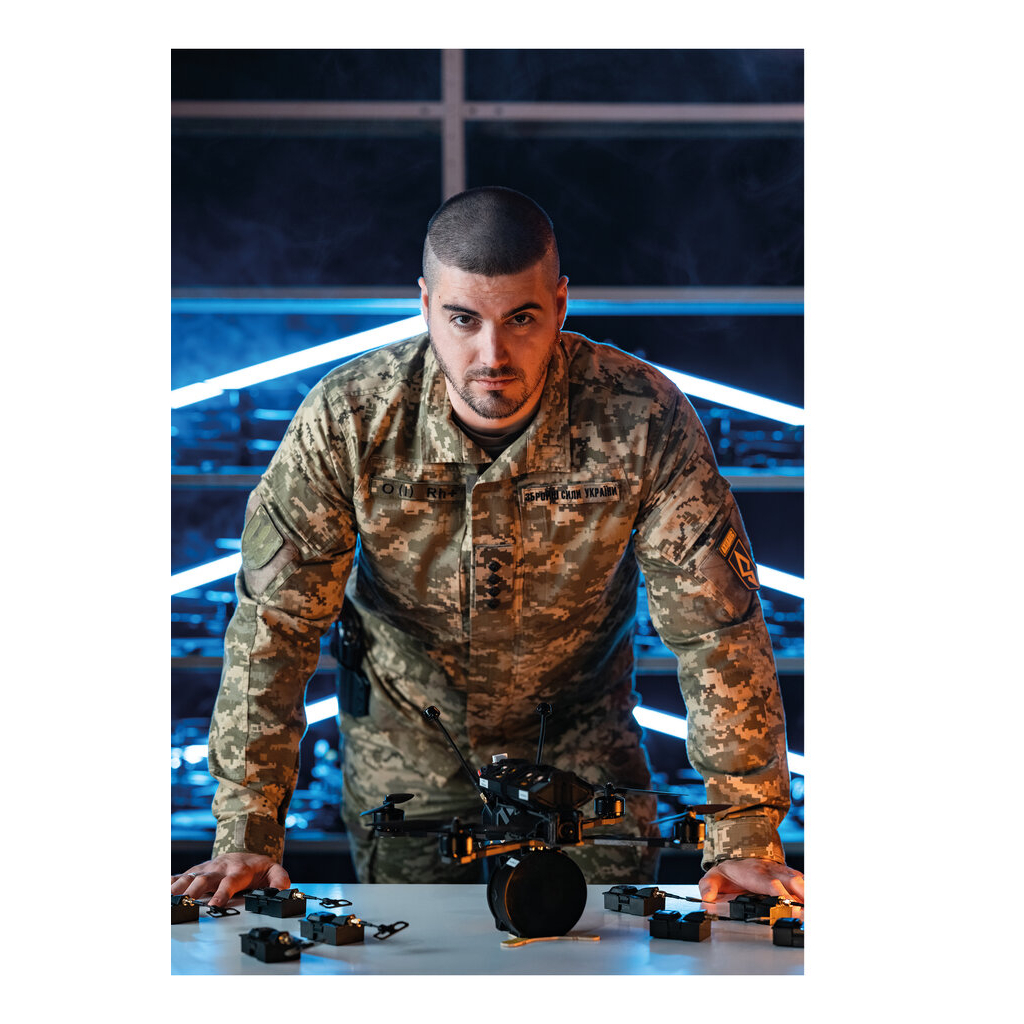 Книга Збройні люди України. Історії, які ми розповімо онукам - Владислав Головін Наш Формат (9786178441128) - изображение 12