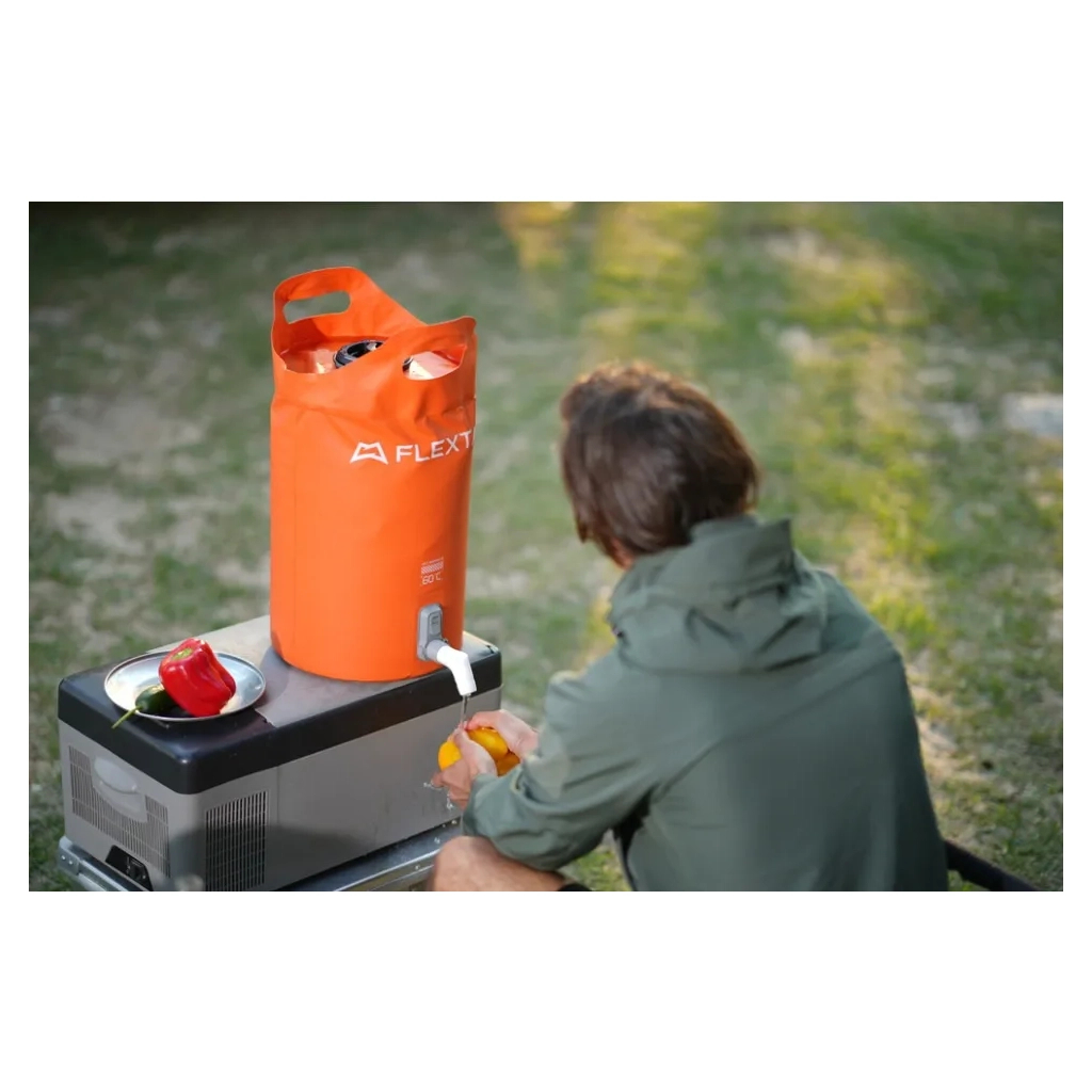 Душ портативний Flextail Tiny Shower Bucket із ємністю та насосом 20 л помаранчевий (TSB-700) - зображення 11