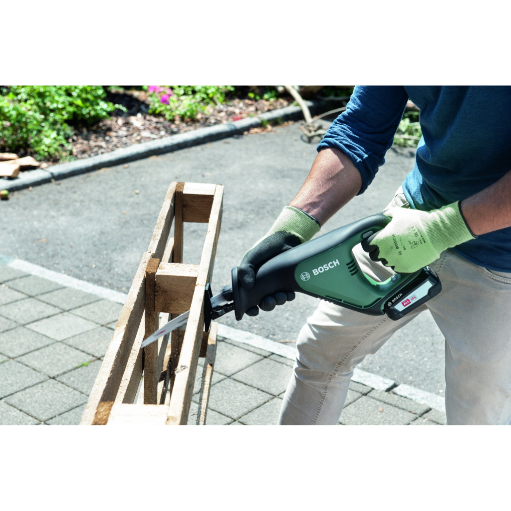Шабельна пила Bosch AdvancedRecip 18 Solo (без АКБ та ЗП) (0.603.3B2.400) - зображення 2
