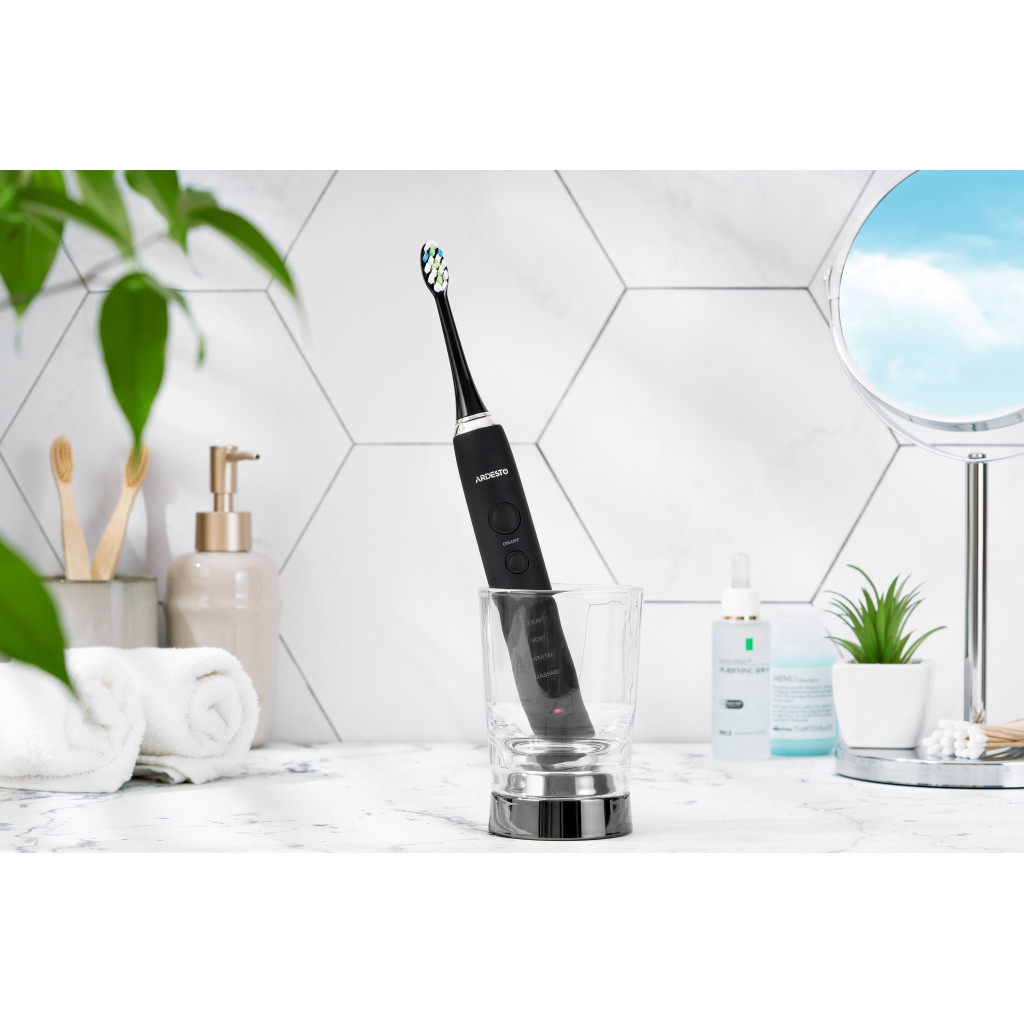Електрична зубна щітка Ardesto ETB-212CB - зображення 4