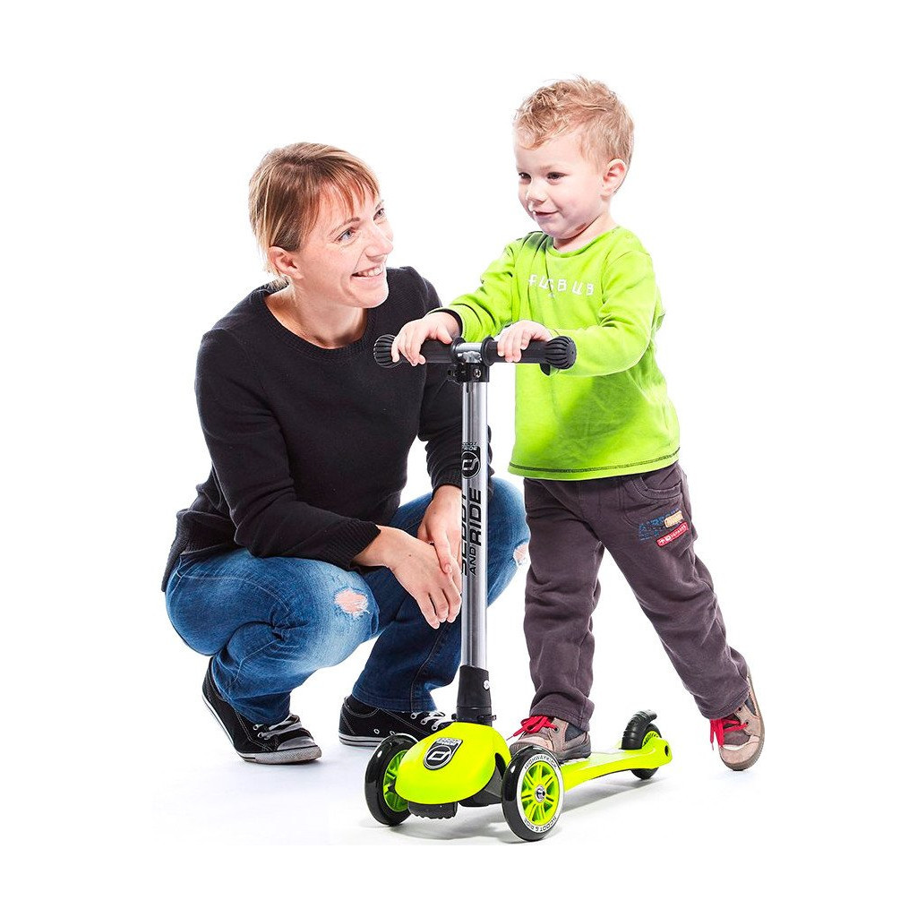 Самокат Scoot&Ride Highwaykick-3 Зелений (SR-160630-LIME) - зображення 6