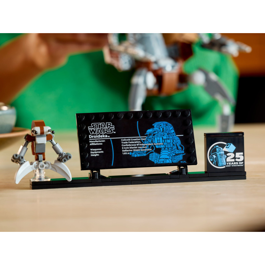 Конструктор LEGO Star Wars Дроїд-руйнівник 583 деталі (75381) - зображення 10