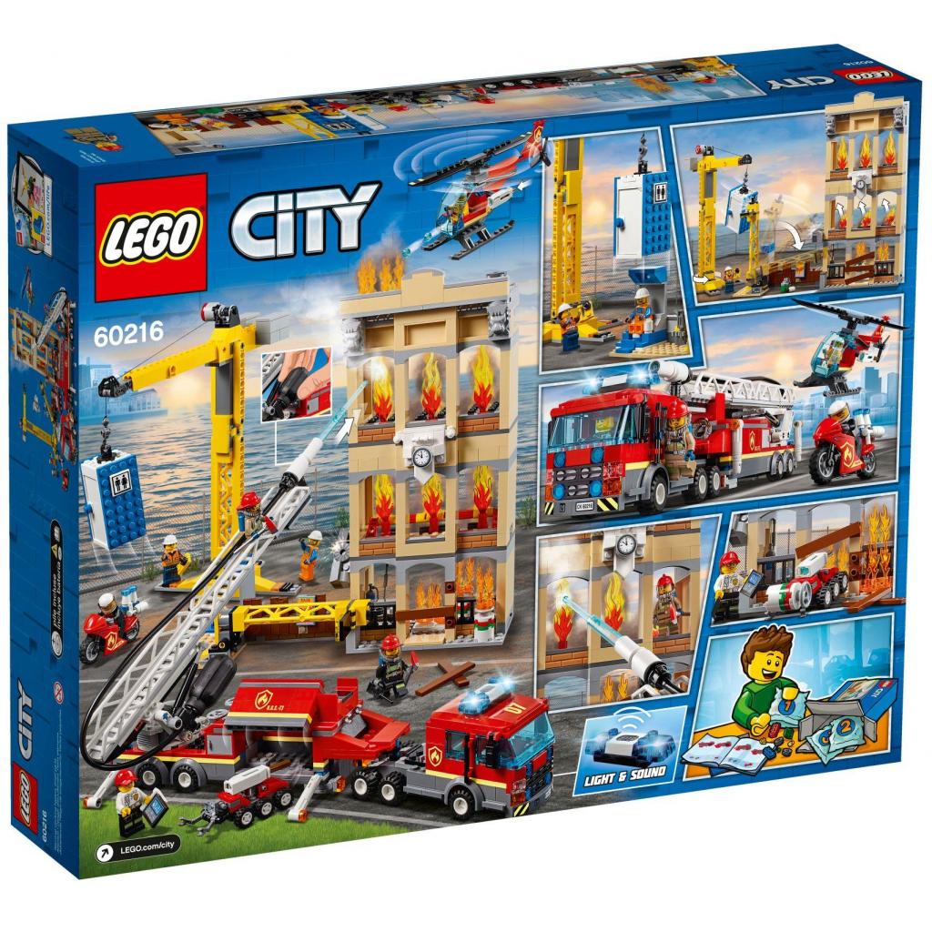 Конструктор LEGO City Центральна пожежна станція 943 деталі (60216) - зображення 9