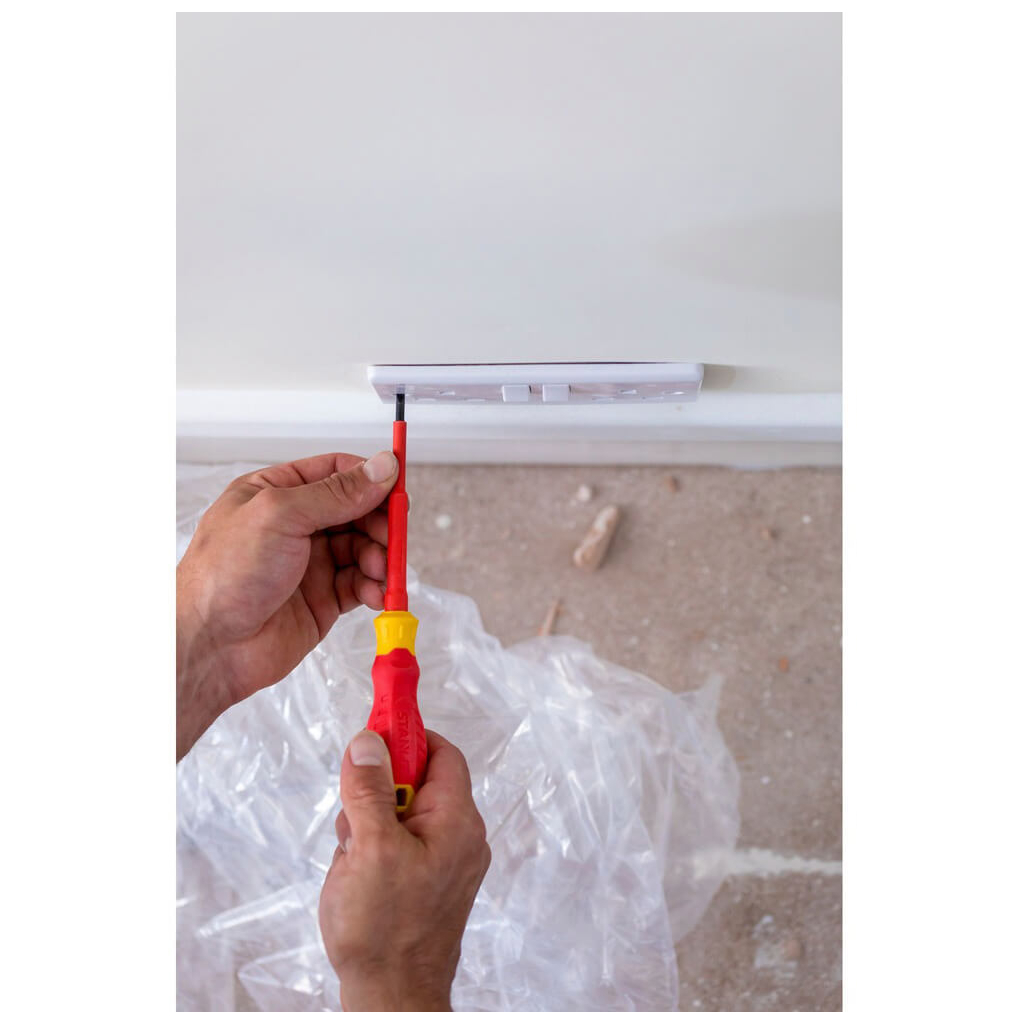 Набір викруток Stanley FatMax VDE 1000V з ізольованим жалом, 2 шт.: Pz2х100мм; SL4х100мм (STHT60030-0) - зображення 3