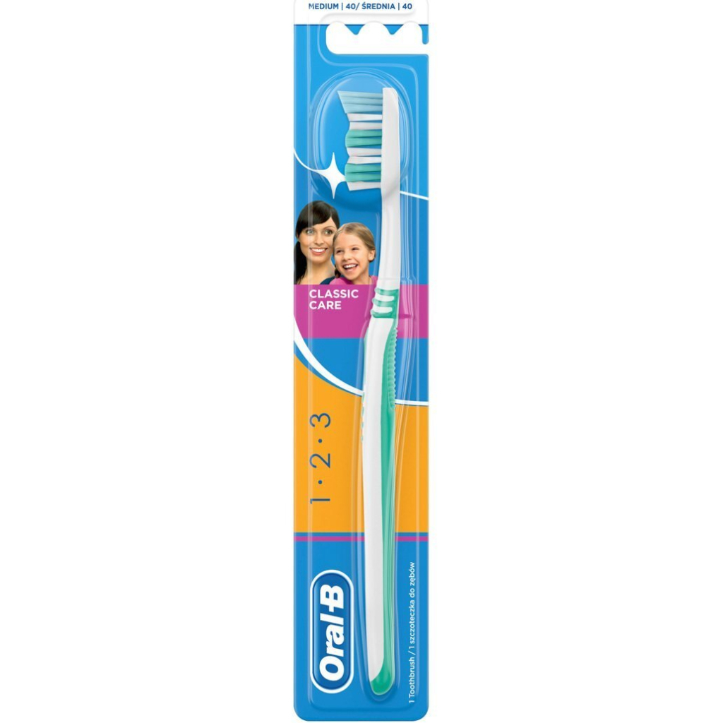Зубна щітка Oral-B Medium 40 Classic Care (8001090708885) - зображення 1