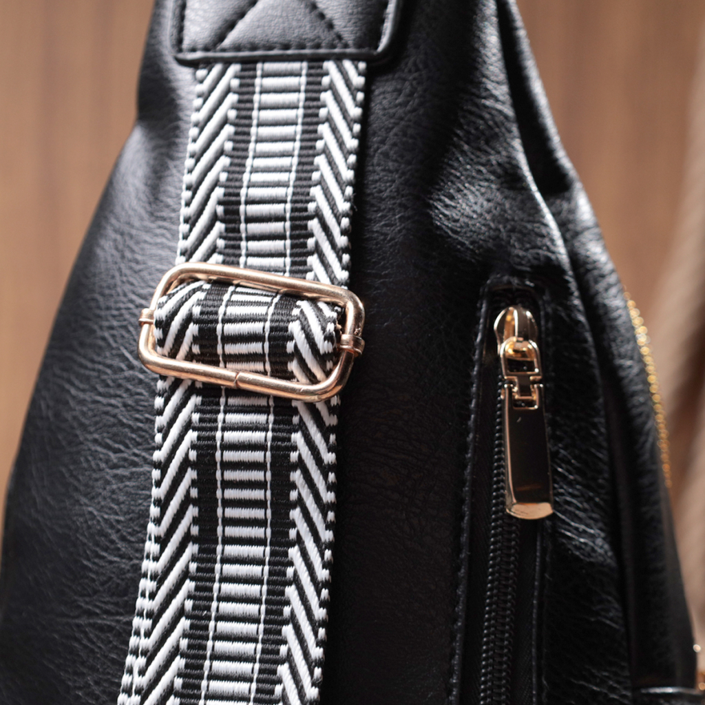 Сумка Vintage Слінг жіноча з екошкіри Чорна (22748) - зображення 11