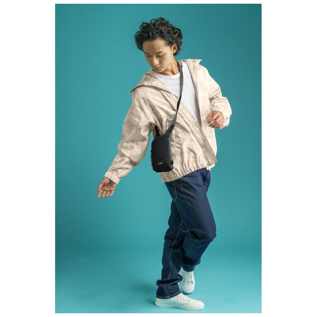 Сумка Pacsafe GO Tech Crossbody Чорна (35175130) - зображення 10