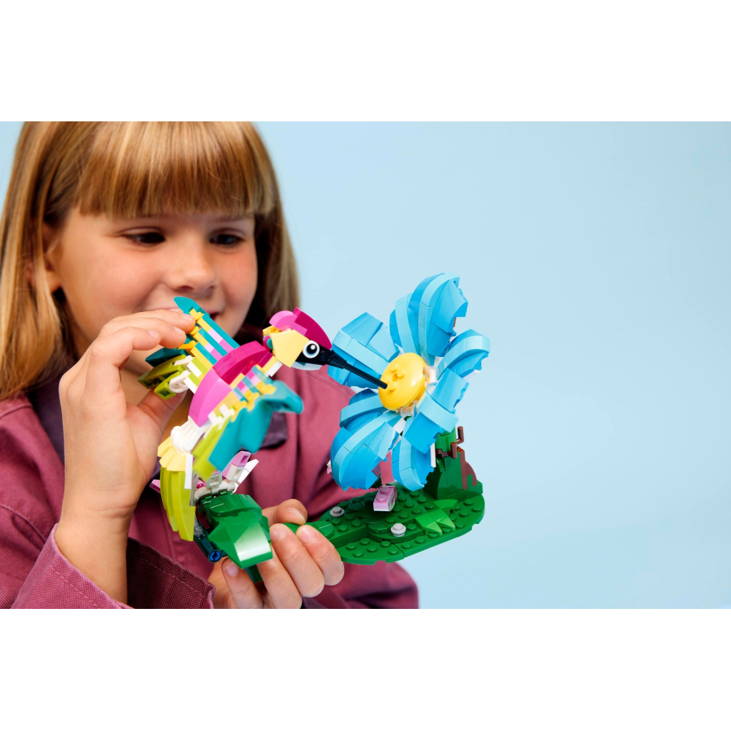 Конструктор LEGO Creator Дикі тварини: барвистий колібрі (31384) - зображення 11