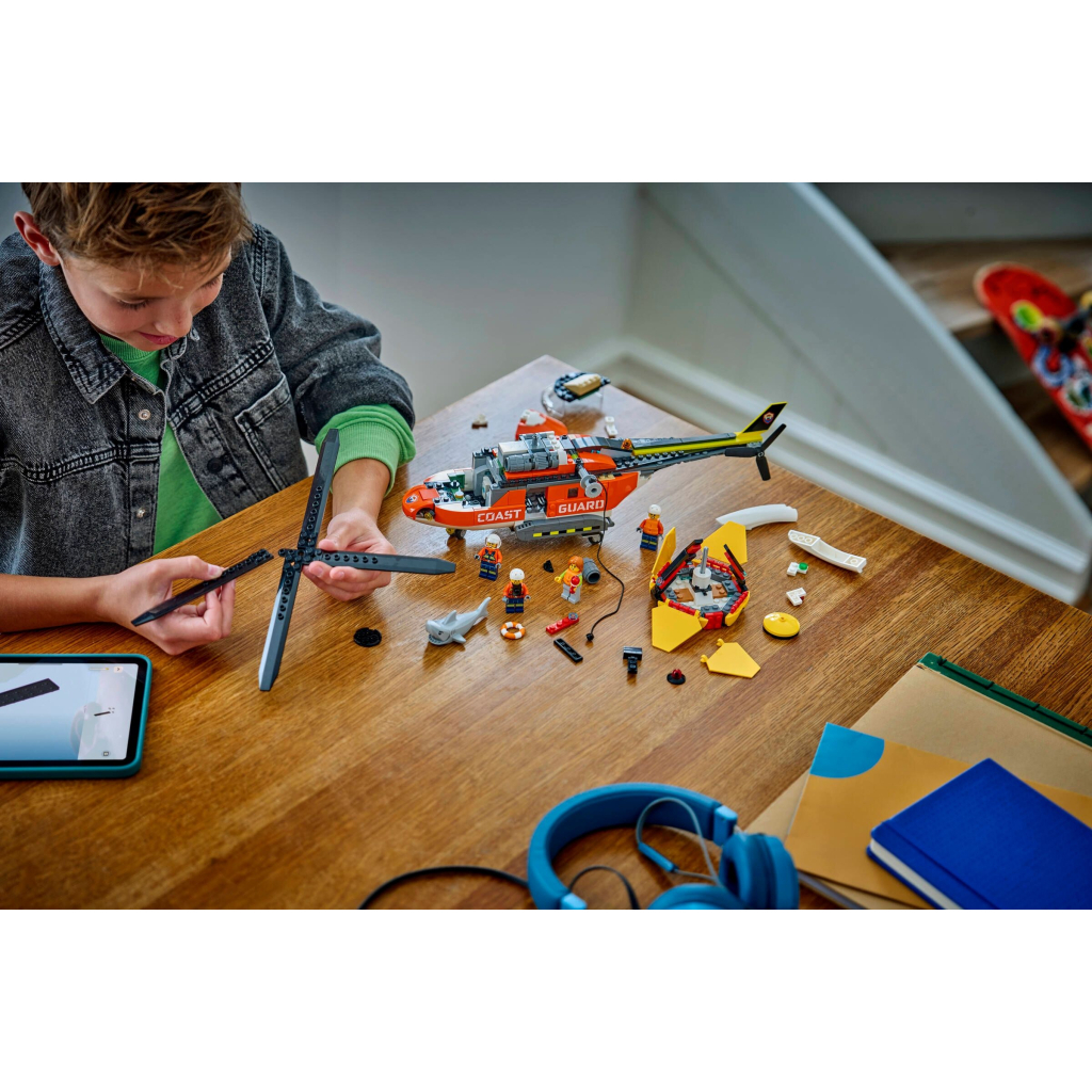 Конструктор LEGO City Гелікоптер берегової охорони (60503-) - зображення 8