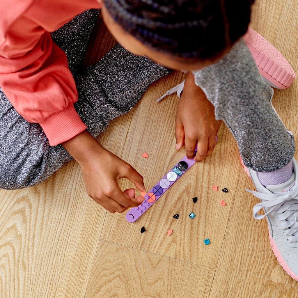 Конструктор LEGO Браслет DOTs Блискучий єдиноріг 33 деталі (41902) - зображення 3