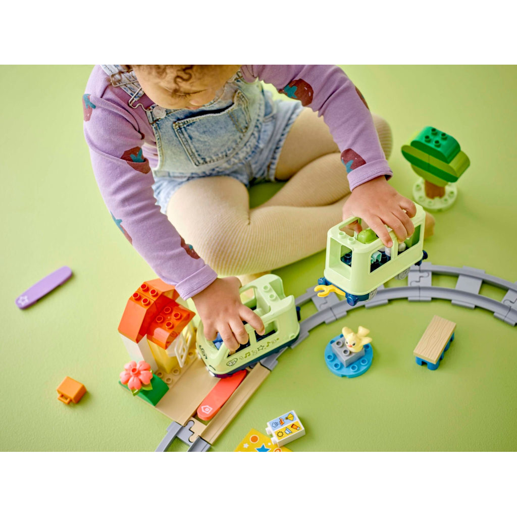 Конструктор LEGO DUPLO Town Інтерактивний пригодницький потяг (10427) - зображення 10