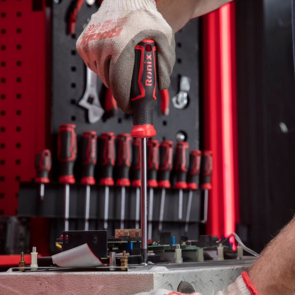 Викрутка Ronix 6*125 PH (RH-2848) - изображение 6