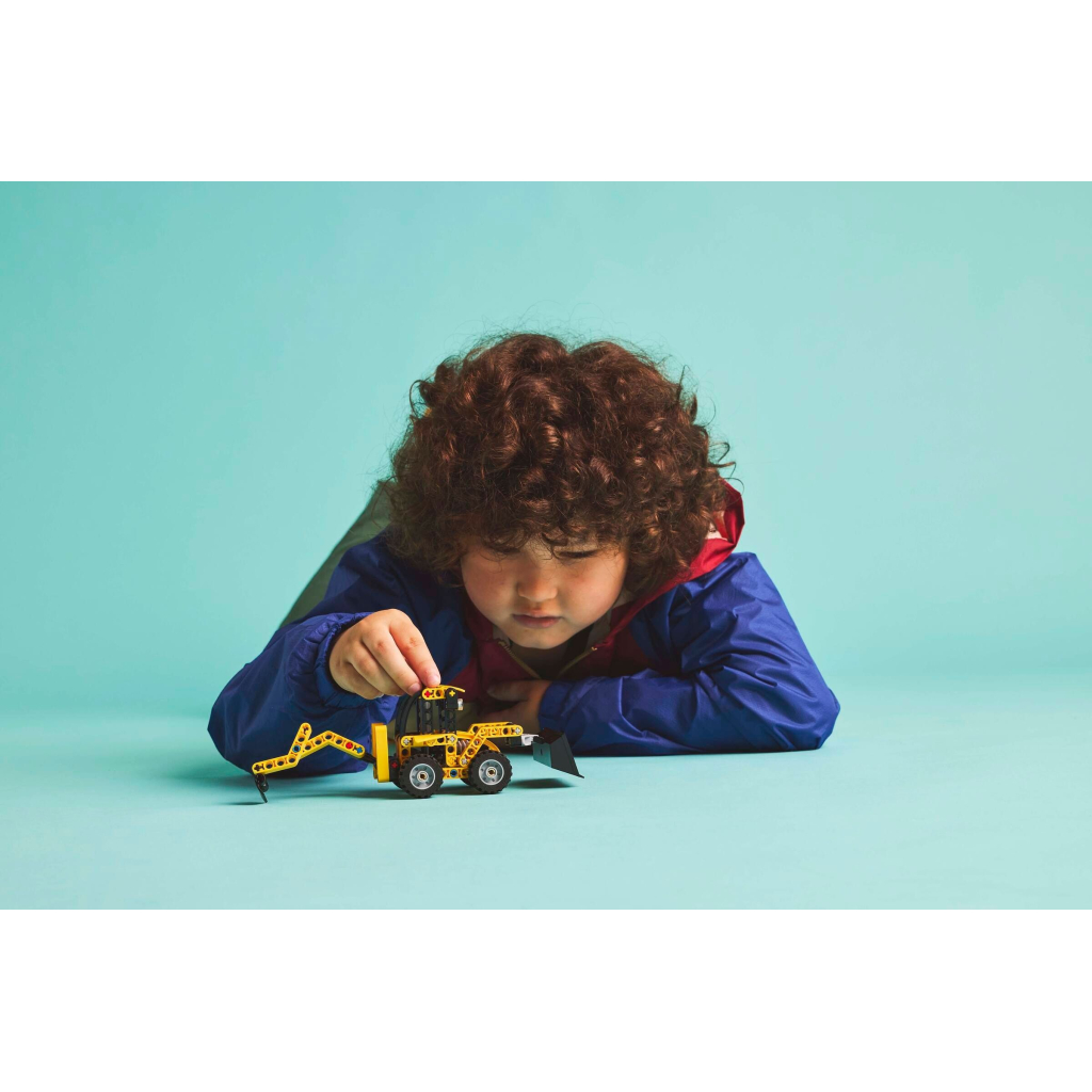Конструктор LEGO Technic Екскаватор-навантажувач (42197) - зображення 9