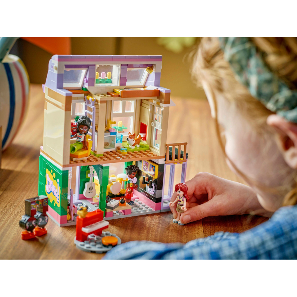 Конструктор LEGO Friends Музичний магазин та квартира (42653) - зображення 12