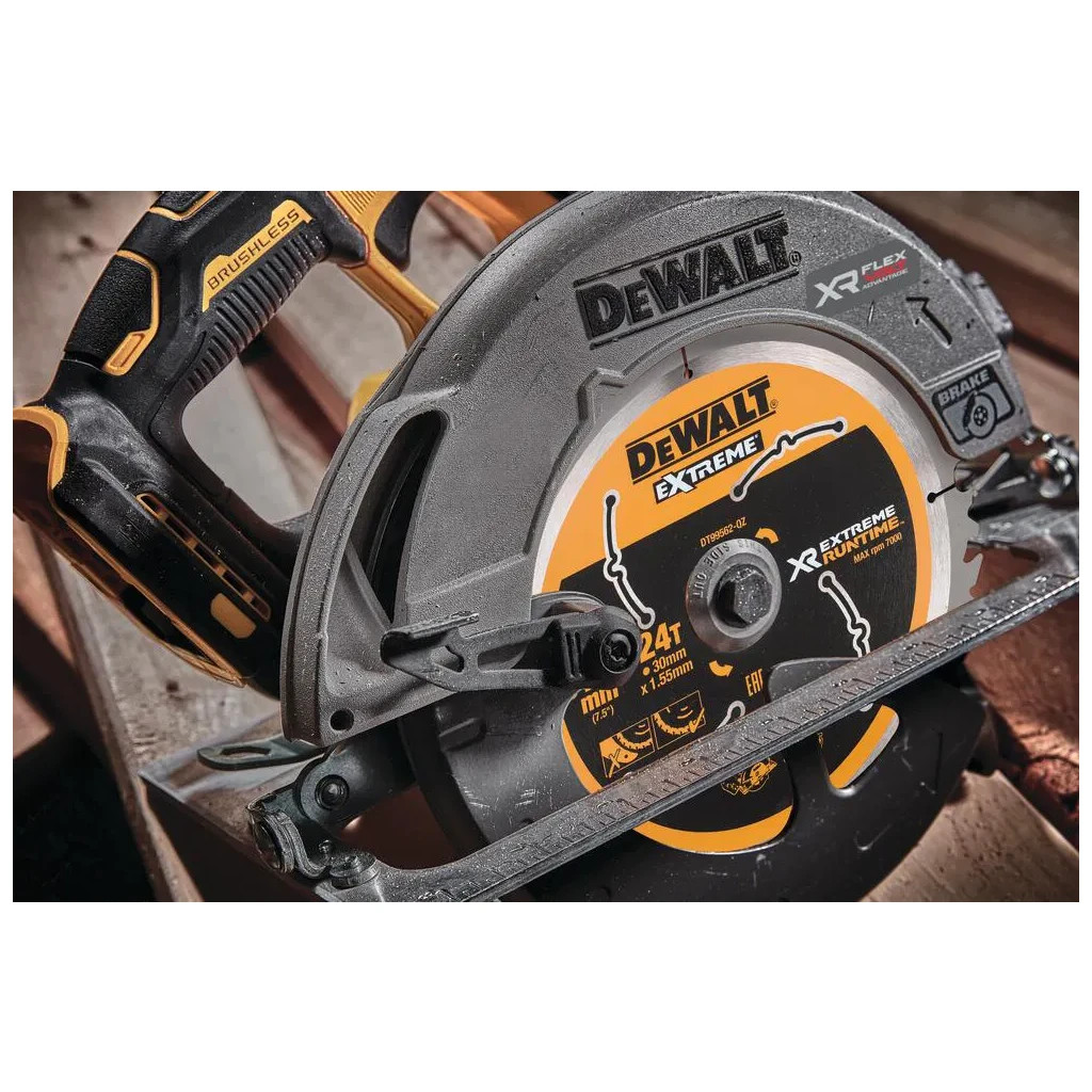 Дискова пила DeWALT 18V XR Li-lon FLEXVOLT ADVANTAGE, 6Ah, диск 190х30 мм (DCS573T1) - зображення 9