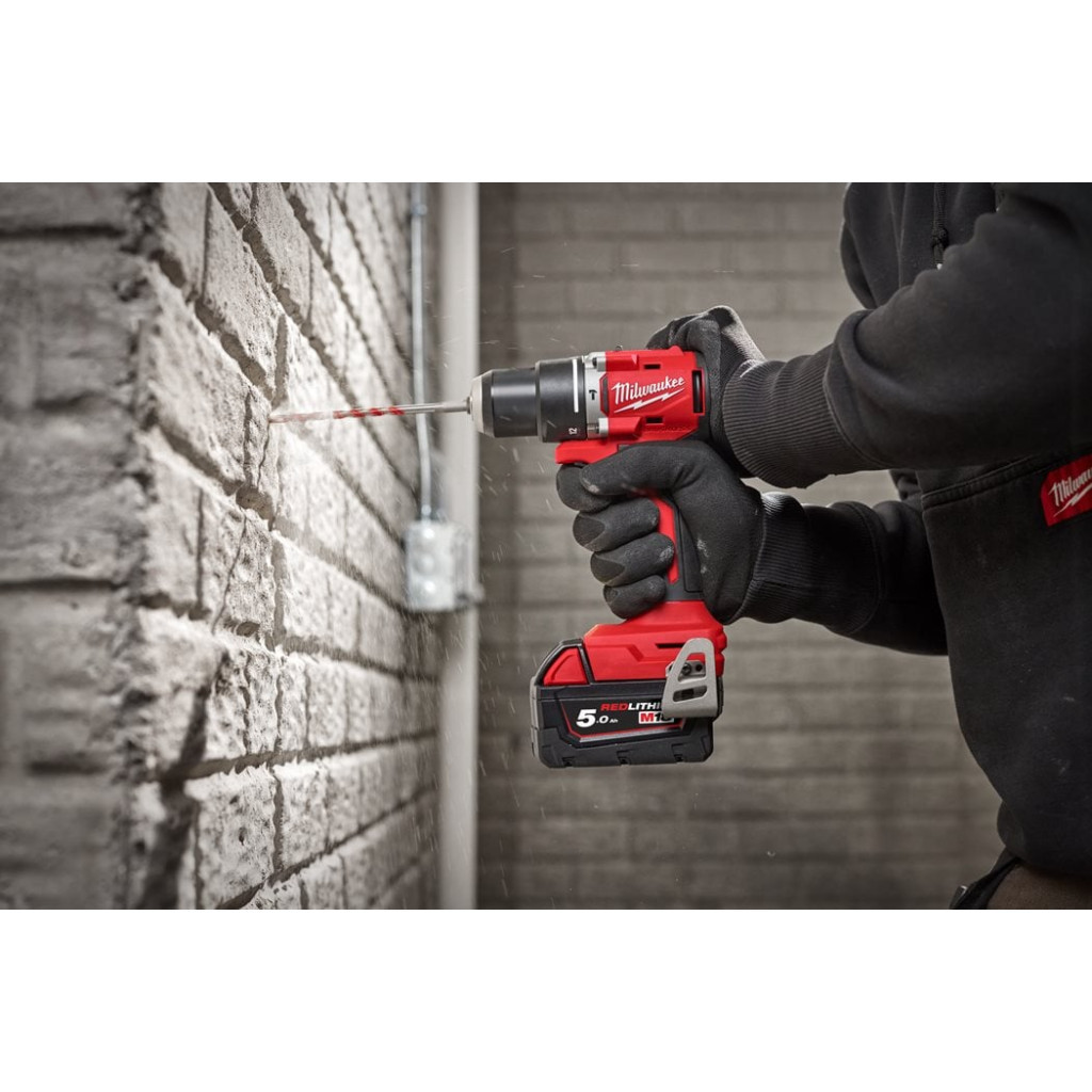 Шуруповерт Milwaukee M18 BLDDRC-0X, 60.5 Нм, кейс (без АКБ та ЗП) (4933492832) - изображение 5
