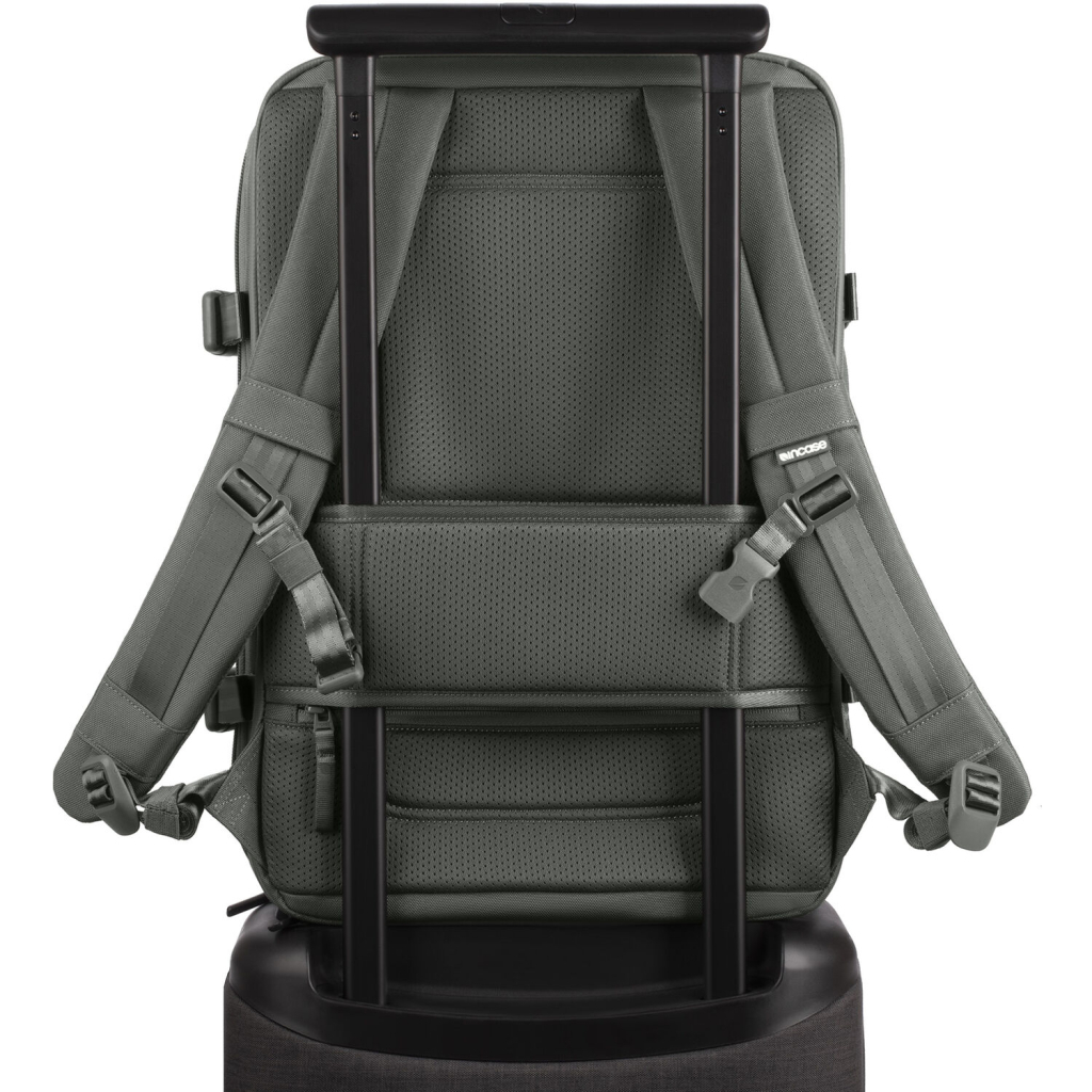 Рюкзак для ноутбука Incase 16" A.R.C. Travel Pack smoked ivy (INCO100682-SIV) - зображення 11