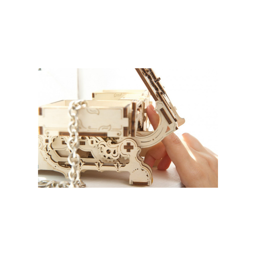 Збірна модель Ugears механічний Антикварна скринька (70089) - зображення 6