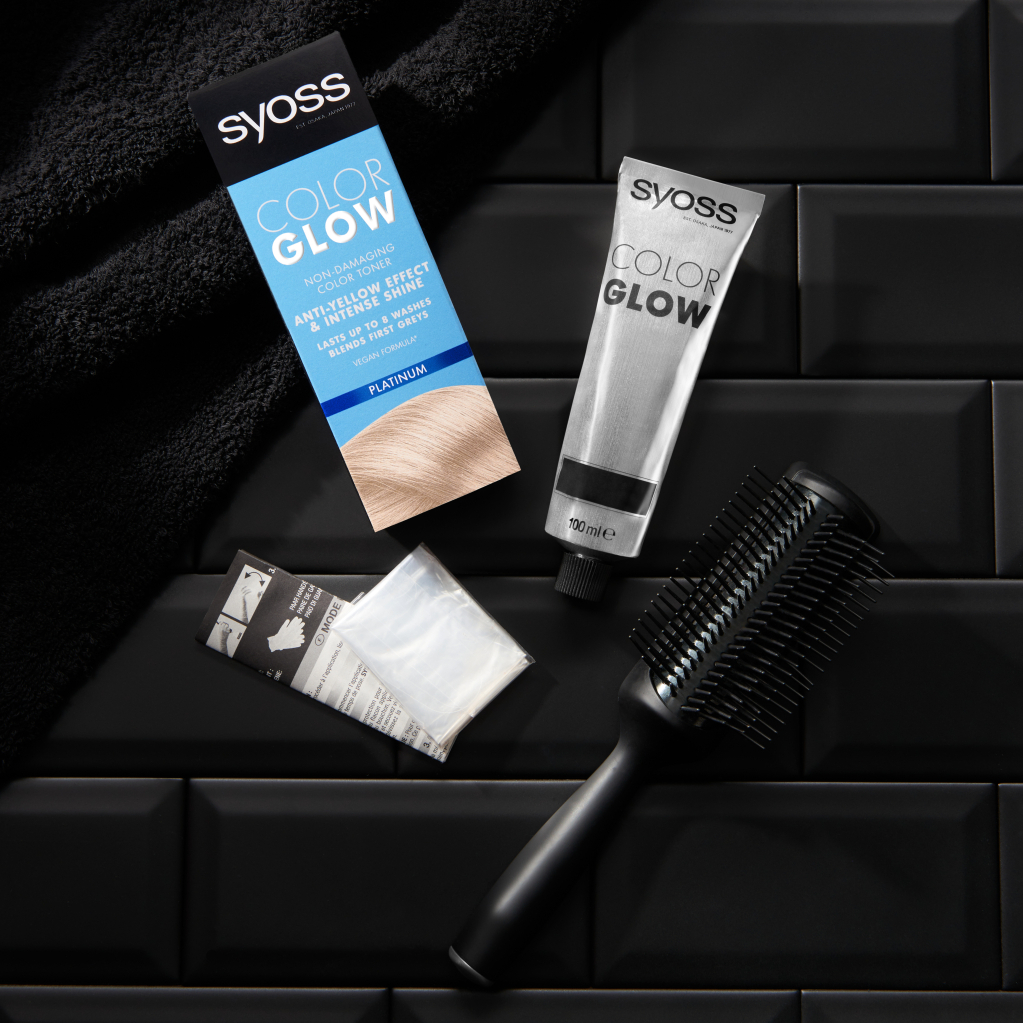 Відтінковий бальзам Syoss Color Glow Platinum - Платиновий Блондин 100 мл (9000101679267) - изображение 9