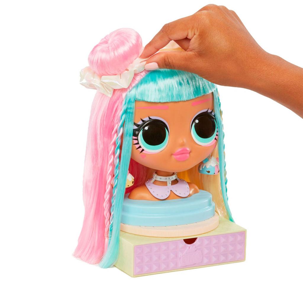 Лялька L.O.L. Surprise! манекен серії O.M.G. - Леді Бон-Бон (572008) - зображення 5