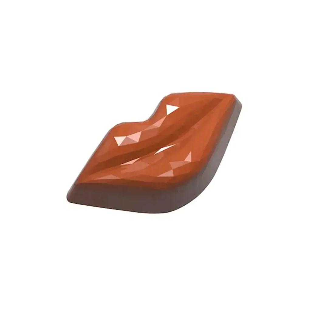 Форма для шоколаду Chocolate World Губи з гранями 42 x 21,5 x 15 мм 8,5 г x 21 шт (1937 CW) - зображення 1