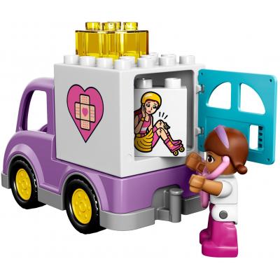 Конструктор LEGO Duplo Ville Швидка допомога Лікаря Плюшевої (10605) - зображення 4