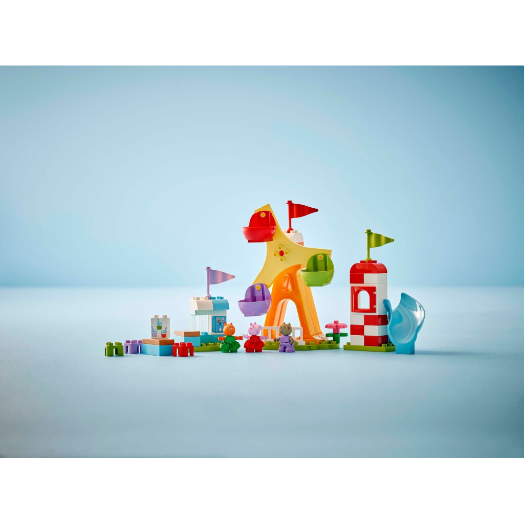 Конструктор LEGO DUPLO Peppa Pig Ярмарок розваг (10453) - изображение 6