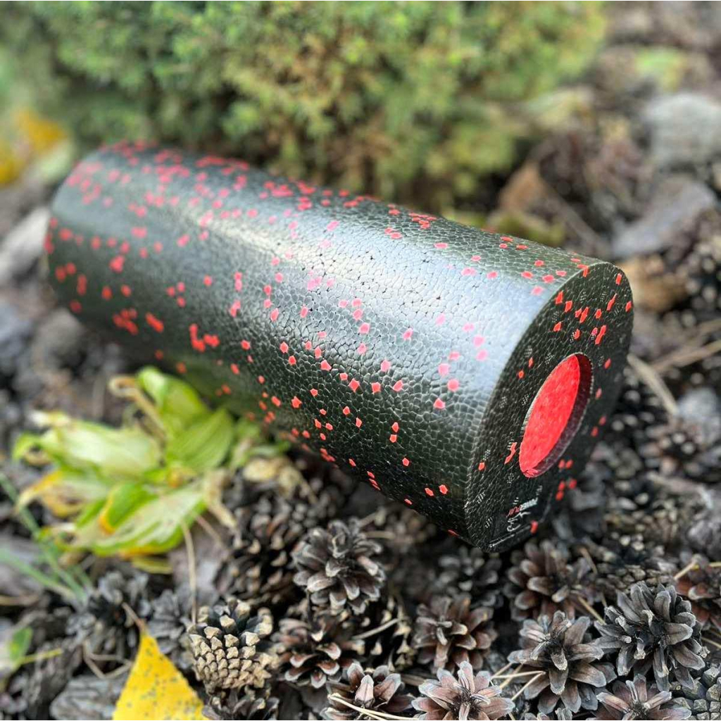 Масажний ролик PowerPlay PP-4348 2 in 1 EPP Foam Roller 33x14см Чорно/Червоний (PP_4348_Red_(33*14)) - зображення 4