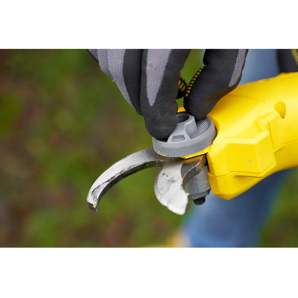 Секатор Stanley FATMAX акумуляторний, 18 В, Li-Ion 4Ah, до 32 мм, 4 кг (SFMCPP32M1) - изображение 8