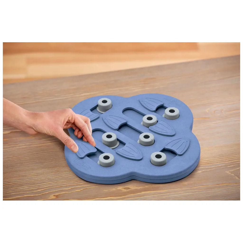 Іграшка для собак Nina Ottosson інтерактивна "Сховище" фіолетова (0700603695404) - изображение 3