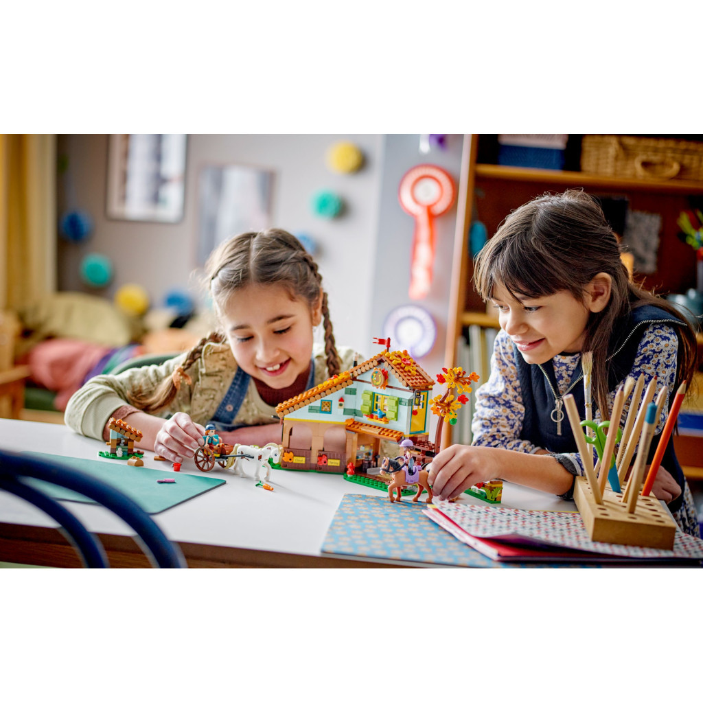 Конструктор LEGO Friends Стайня Отом 545 деталей (41745) - зображення 11