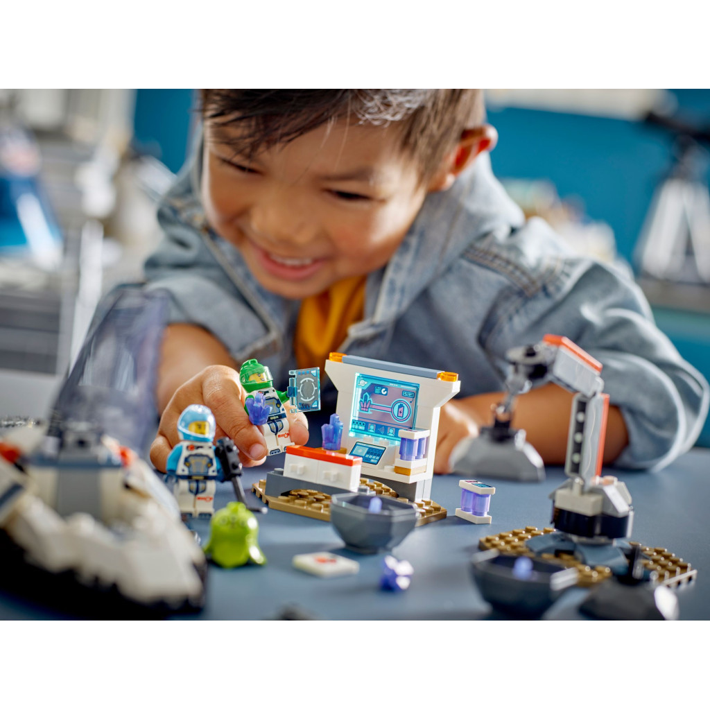 Конструктор LEGO City Космічний корабель і дослідження астероїда 126 деталей (60429) - зображення 9