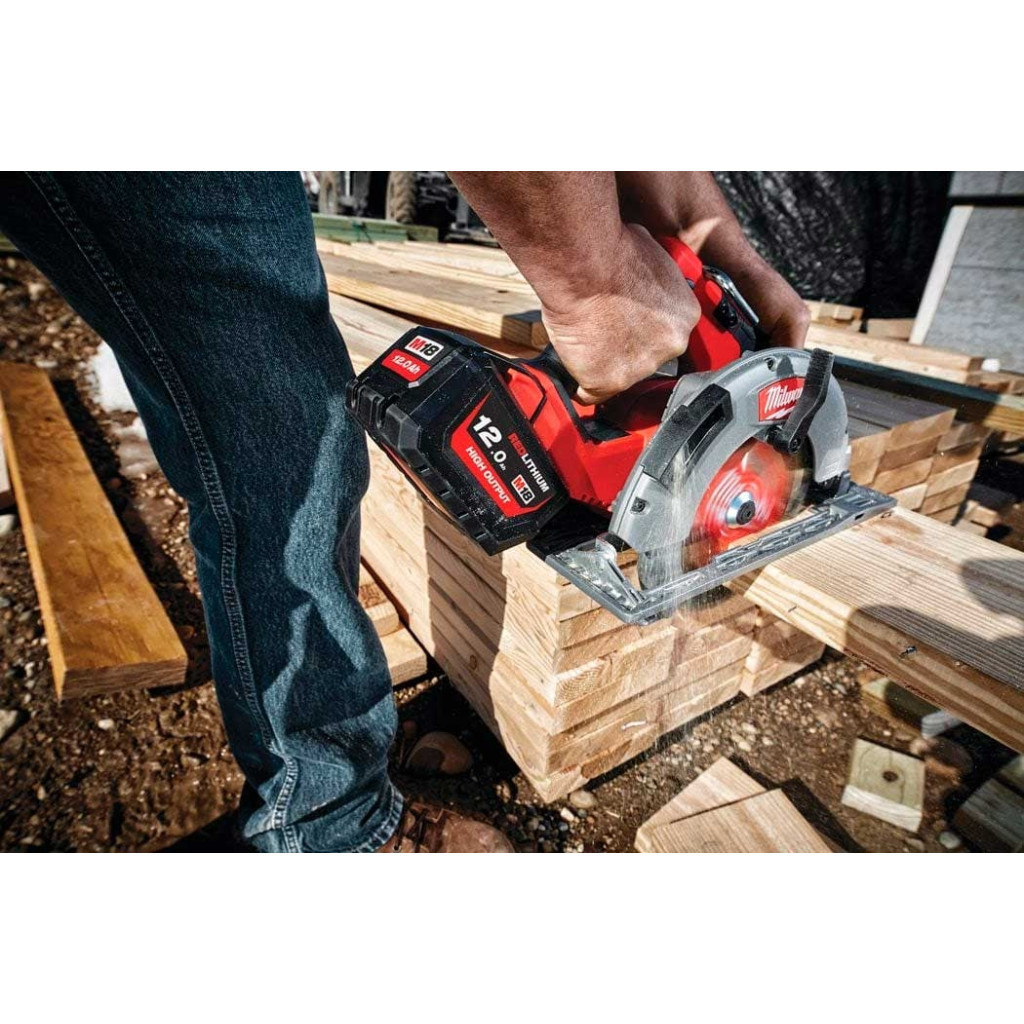 Акумулятор до електроінструменту Milwaukee HIGH OUTPUT Li-Ion, M18 HB12, 12Ah (4932464260) - зображення 4