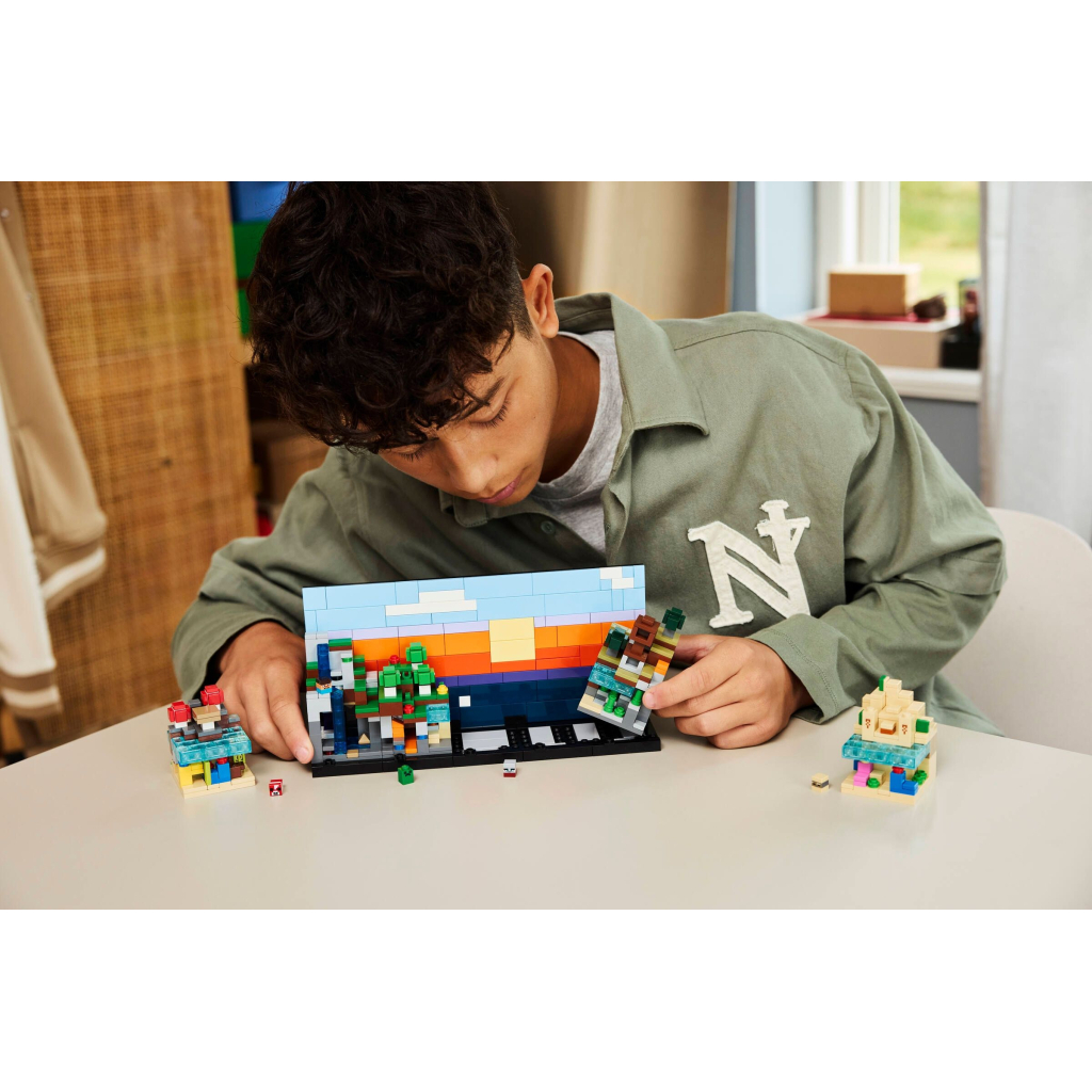 Конструктор LEGO Minecraft Мінібіоми (21589) - зображення 11