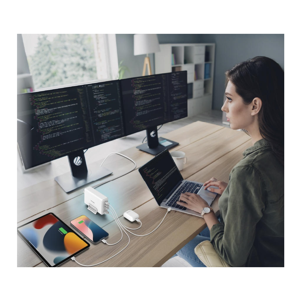 Зарядний пристрій D-Link 4xUSB-C + 1xUSB PD240W GaN white (DCF-241) - зображення 6